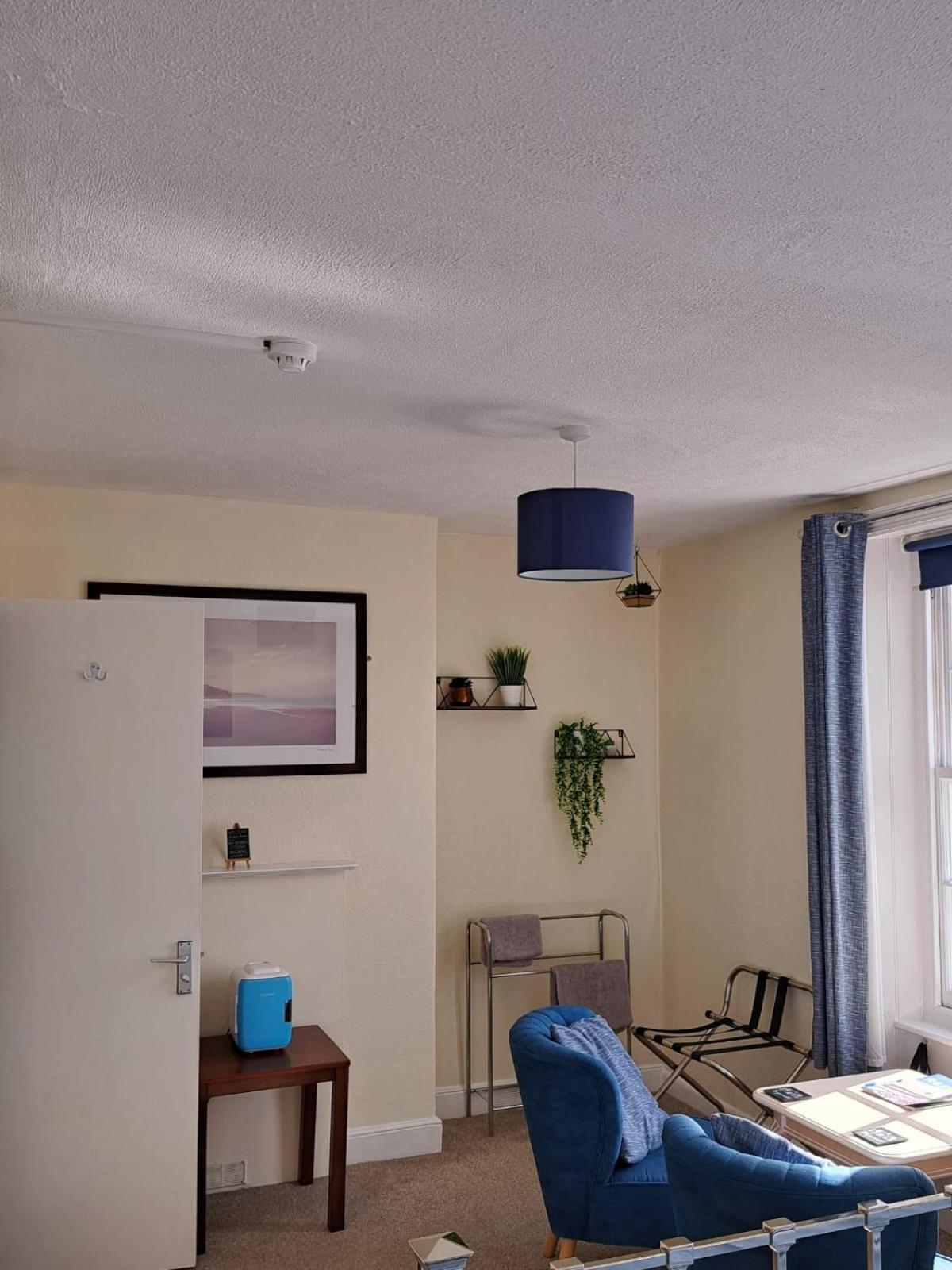 Lyndale Bed & Breakfast